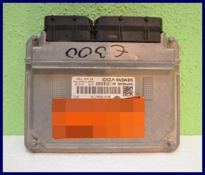 KOMPUTER VW TOURAN 1.6 06A906033ET 5WP40445