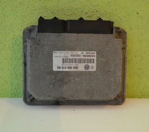 KOMPUTER STEROWNIK VW GOLF IV 1.6 06A906019BQ
