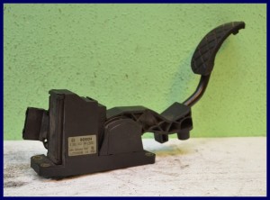 PEDAŁ GAZU VW AUDI A3 1.9 0281002346 1J2721503B