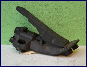 PEDAŁ GAZU VW GOLF V 6PV008745-00 1K2721503J