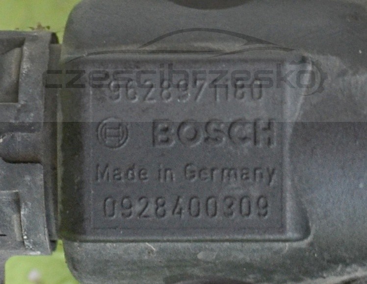 5065485830_1