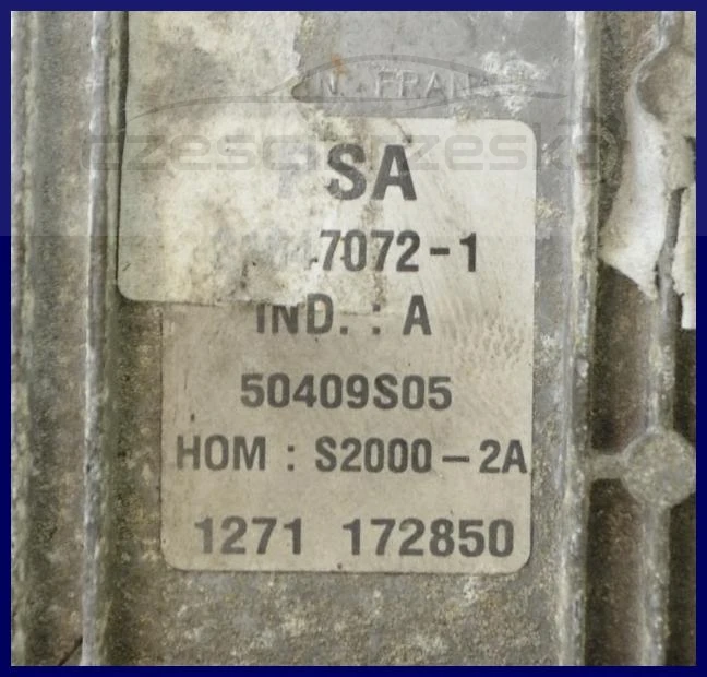 5043843989_2