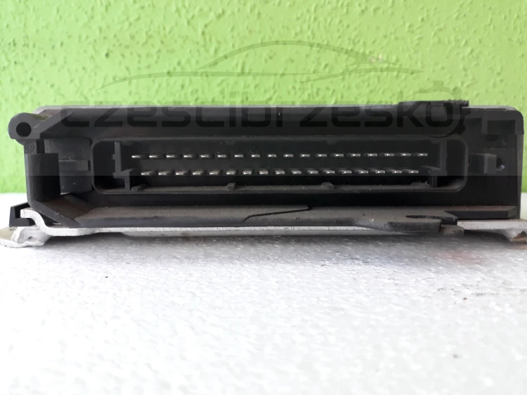 12585cz3.jpg