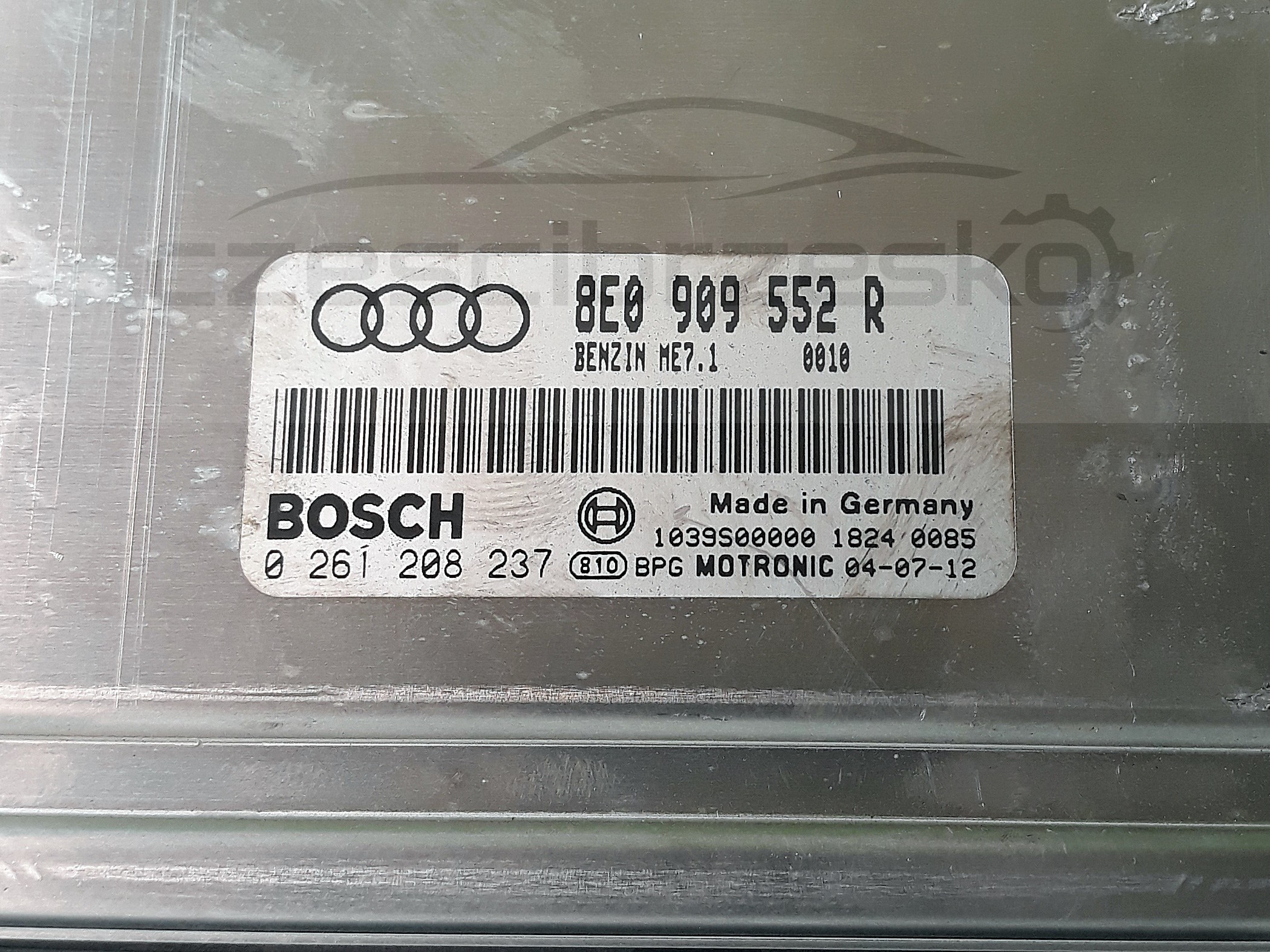 12588cz2.jpg
