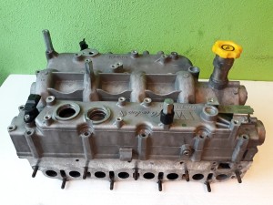 GŁOWICA SILNIKA WAŁKI ROZRZĄDU CHRYSLER VOYAGER 2,8 CRD  KOD GŁOWICY: 90352046F  KOD SILNIKA: VM29C  