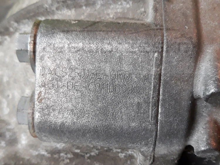 12647cz4.jpg