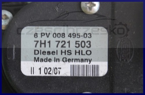 10763cz2.jpg