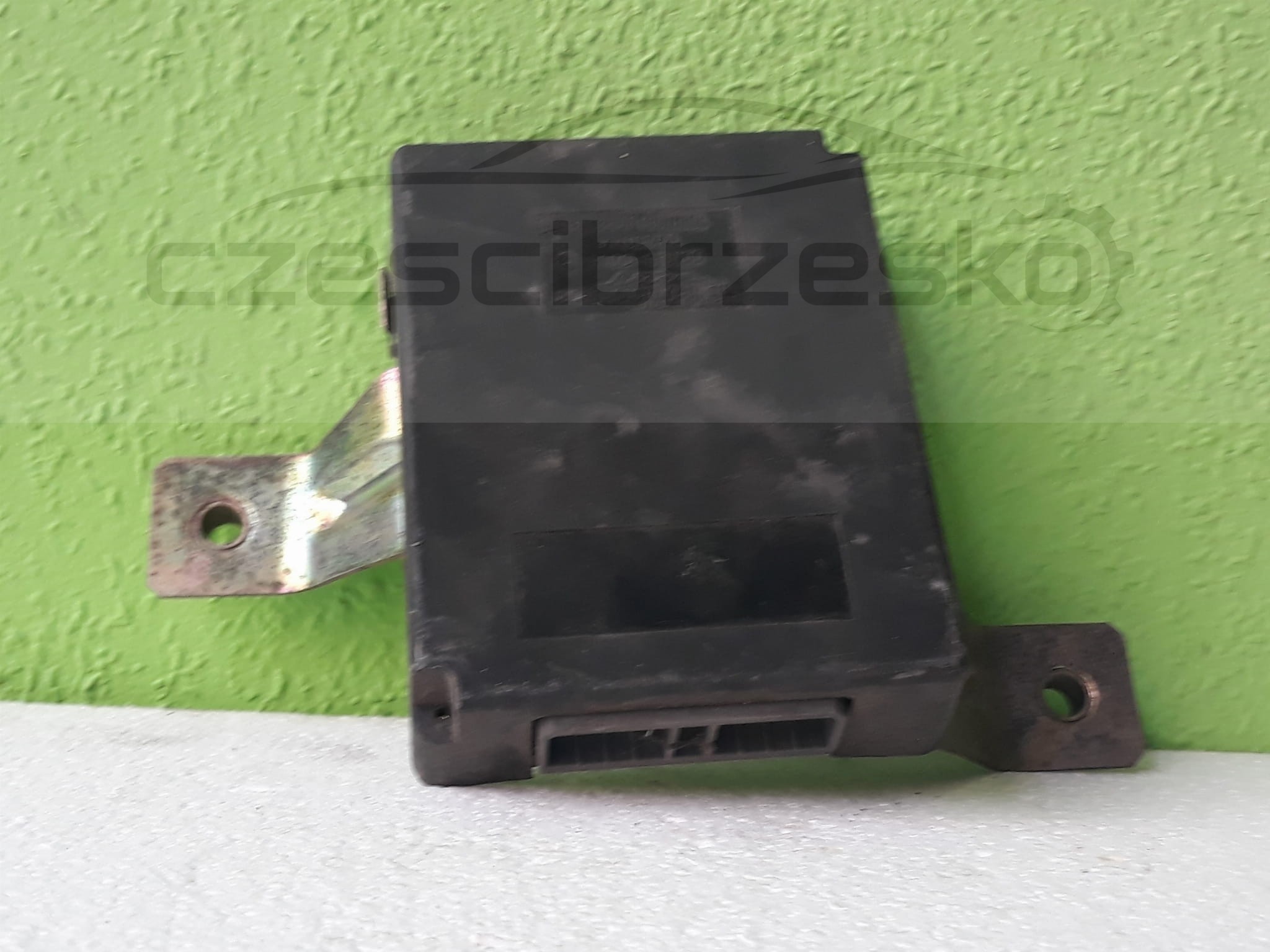 12770cz1.jpg