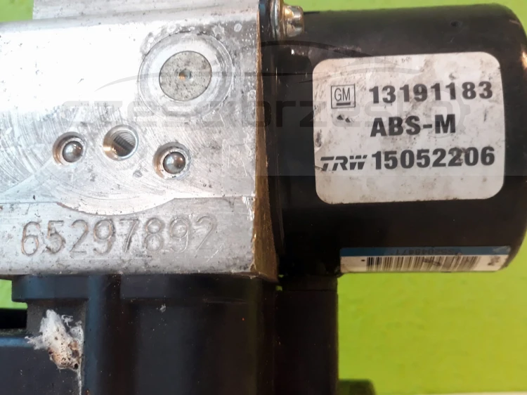 12852cz3.jpg