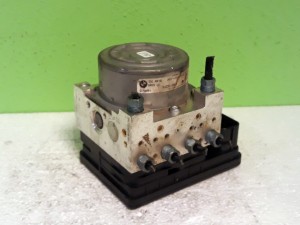 MODUŁ STEROWNIK POMPA ABS BMW MINI       10.0915-0877.3       6868696       10.0622-3656.1       28.5152-0415.3       DSC MK100       3451-6868695-01       32451-6868695       10.0220-0386.4