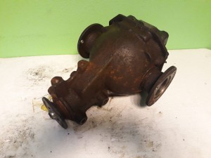 DYFER DYFERENCJAŁ TYŁ HYUNDAI SANTAMO 2,0i 16V 2000r