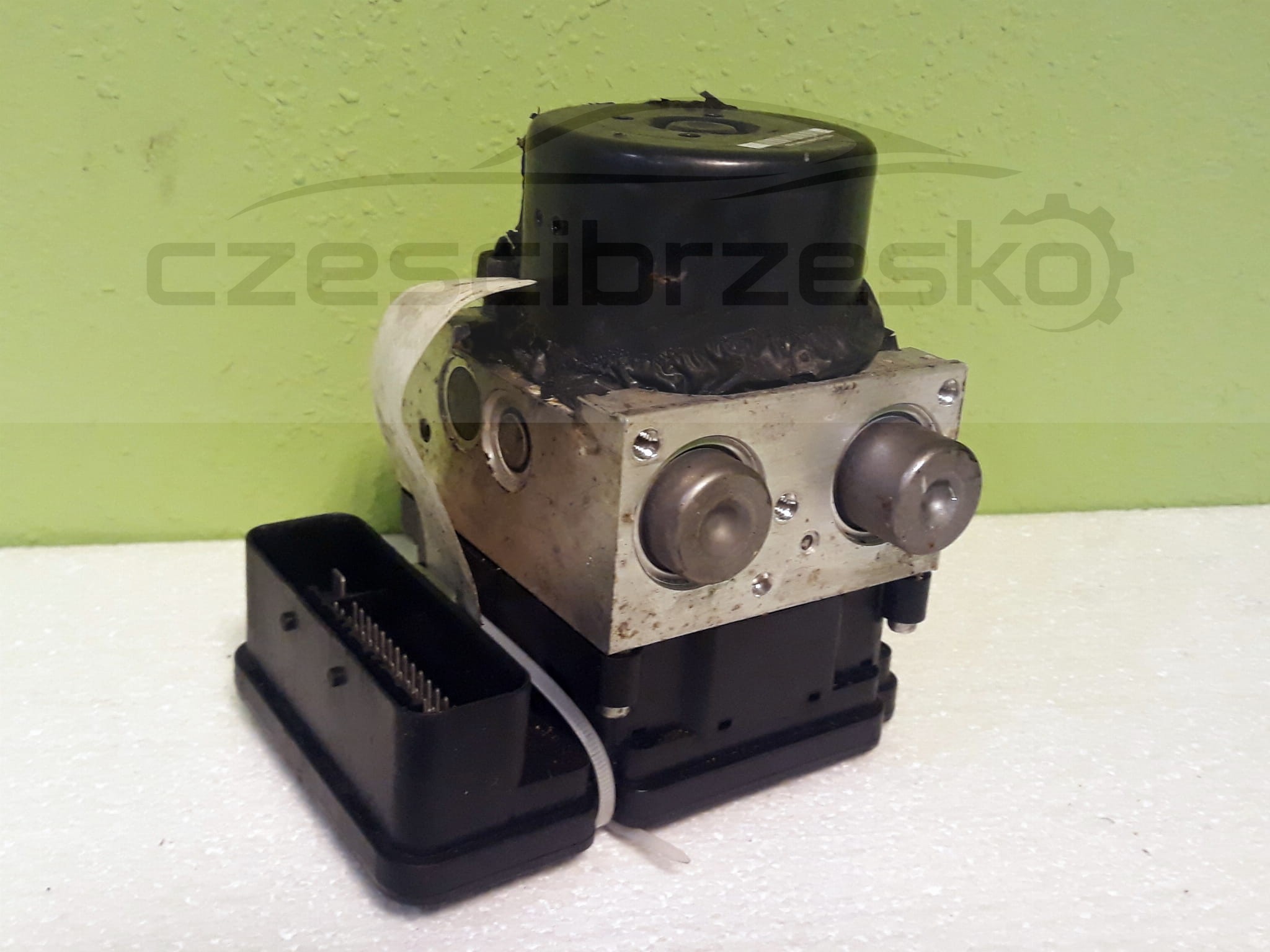 13181cz1.jpg