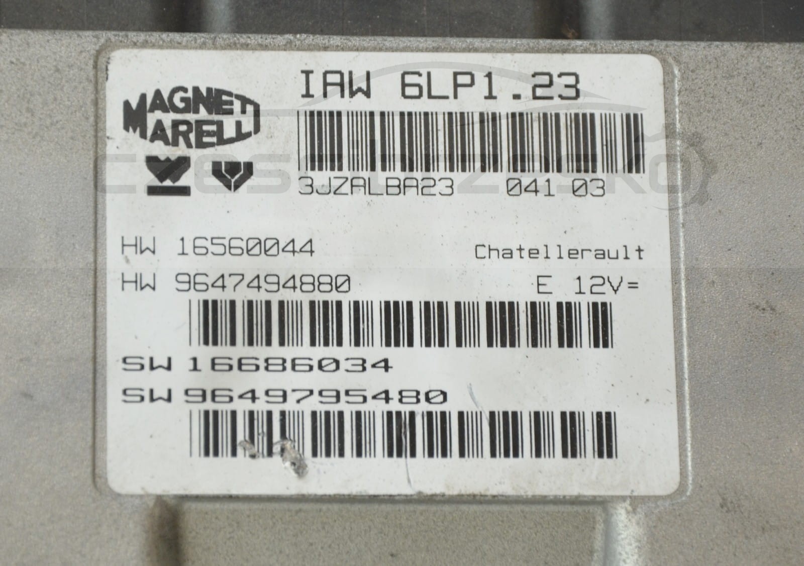 12110cz2.jpg