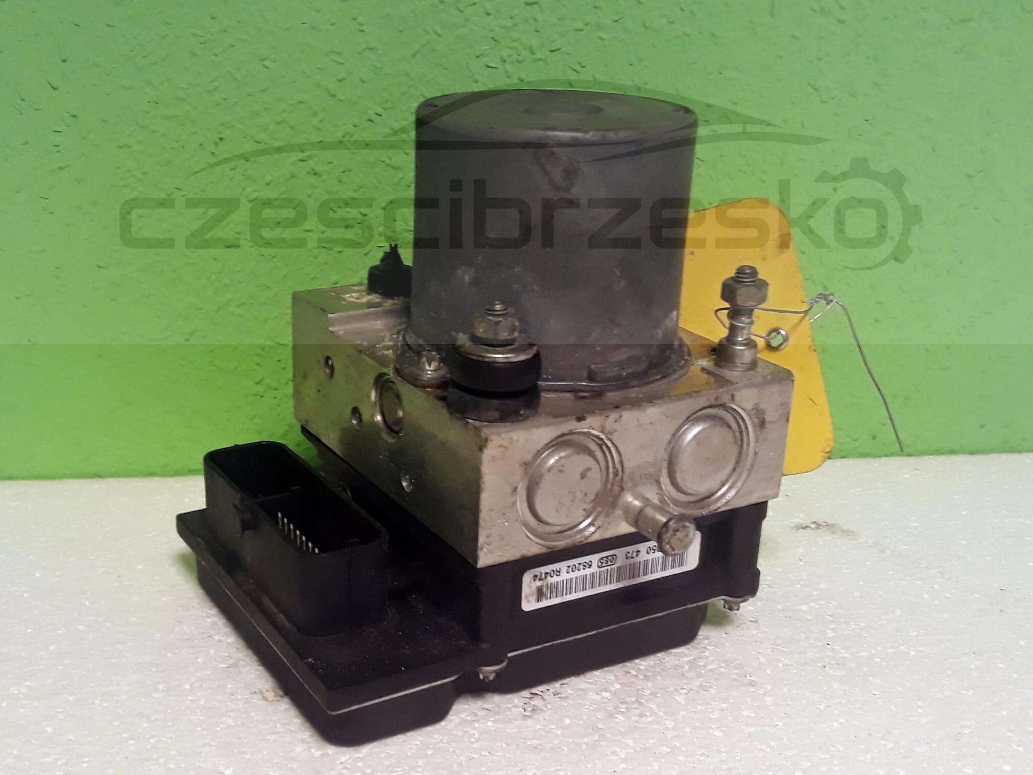 13292cz1.jpg