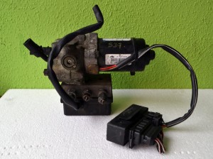 POMPA STEROWNIK ABS VOLVO 850 10.0501-8786.3 9140932 10.0202-0193.4 10.0447-0733.3