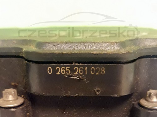 13490cz2.jpg