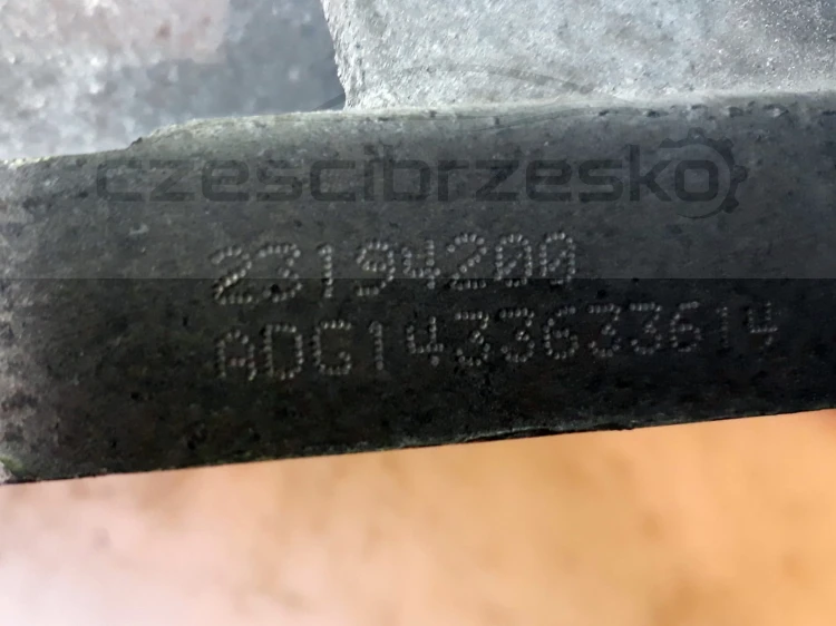 13610cz4.jpg