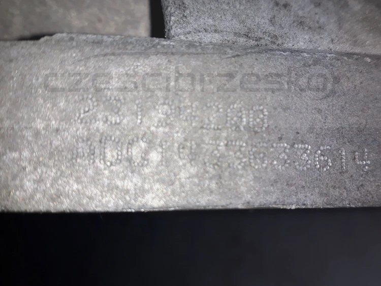 13610cz5.jpg