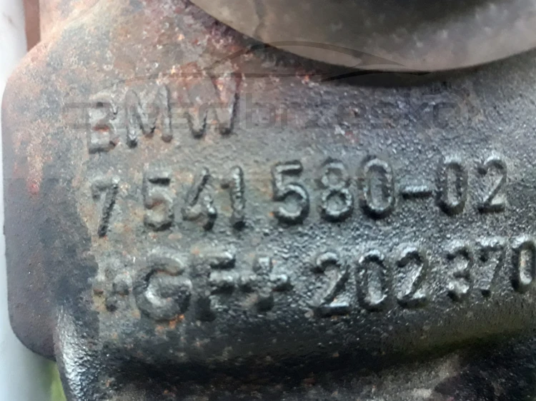 13634cz4.jpg