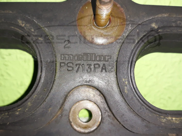 13652cz4.jpg