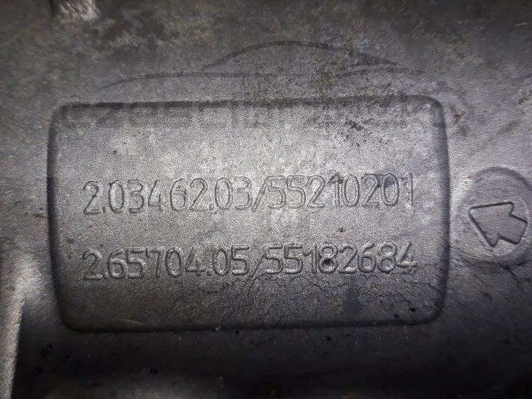 13735cz4.jpg
