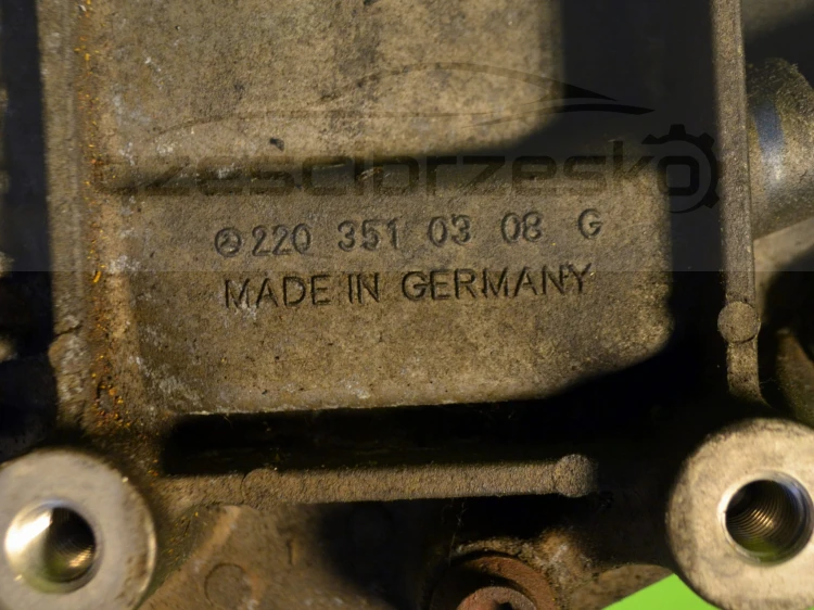 13764cz4.JPG
