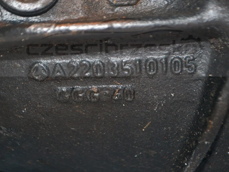 13765cz5.JPG