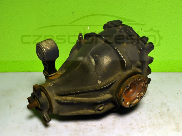 13774cz1.JPG
