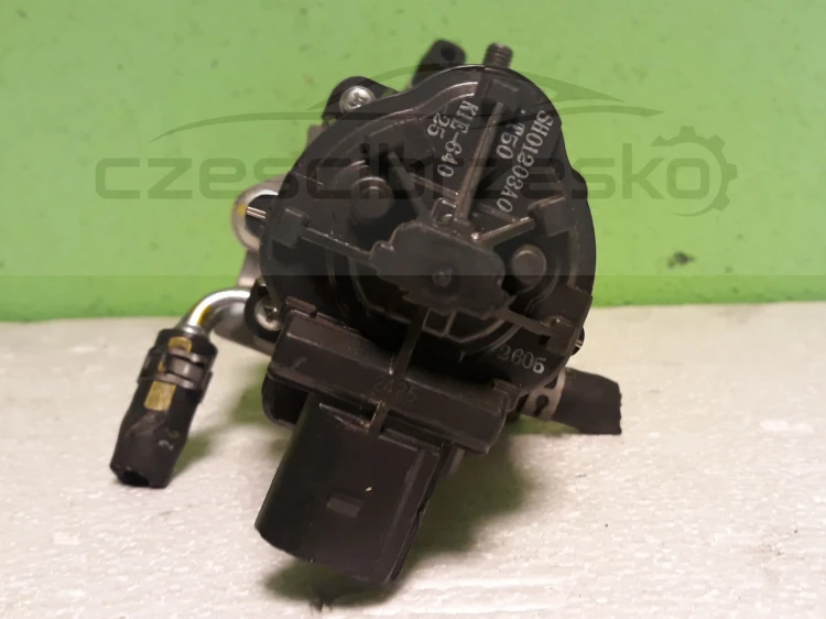 13779cz3.jpg
