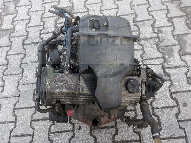 z4.jpg