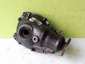 Dyferencjał Dyfer Przód BMW X3 E83   7545611  7540634  7540626   PRZEŁOŻENIE: 3.07