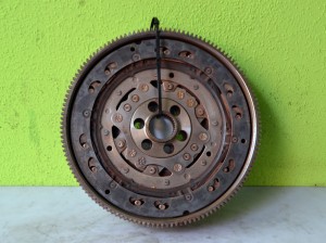 Koło Zamachowe Dwumasowe VW TRANSPORTER T6 2.0TDI   04L105266AA