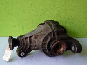 Dyferencjał Dyfer Tył VW TOUAREG 4.2 V8     0AC525015L  FLT