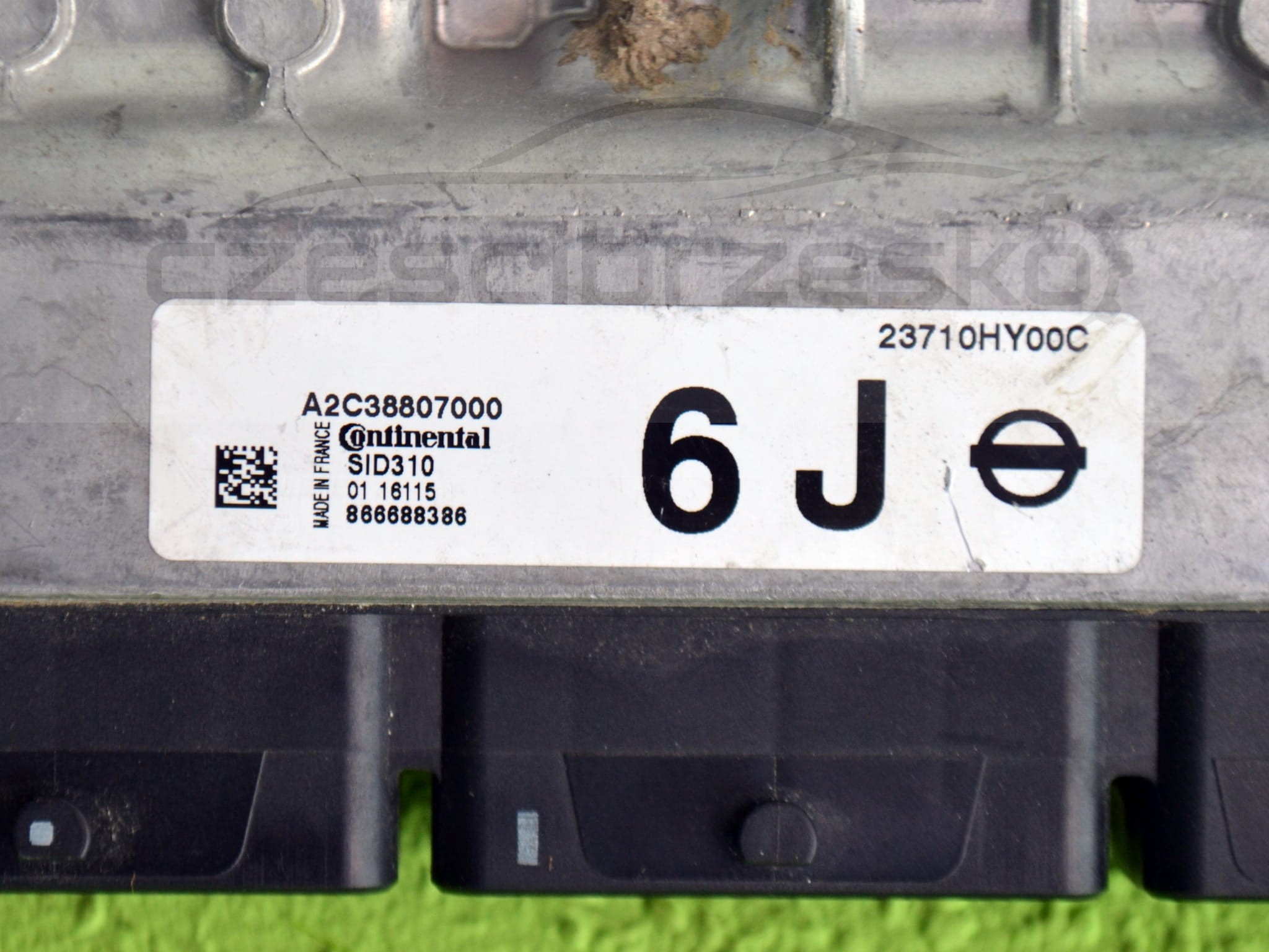 13942cz2.JPG