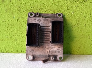 Sterownik Silnika Komputer OPEL CORSA 1.2 16V       0261207426  24456865  AU