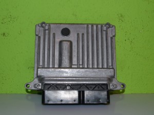 Komputer Moduł Sterownik Silnika MERCEDES W204 220CDI       A6461504372  A0054467240  R0412C031G