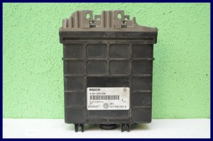 KOMPUTER STEROWNIK SILNIKA VW GOLF III 2.0  0261200596  037906024B DIGIFANT