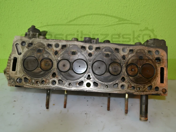 14635cz2.JPG