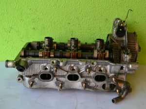 Głowica Silnika DAIHATSU CUORE 1.0 12V 2004r EJ       KOD SILNIKA: EJ