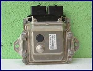 KOMPUTER SUZUKI SWIFT MK7 33910-69L00 0261S05712