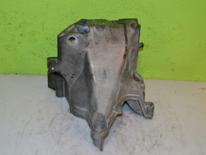 Łapa silnika VW POLO SEAT SKODA 1.0 TSI        04C199207AE