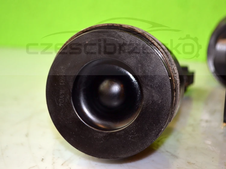14928cz3.JPG