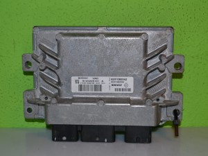 Sterownik komputer silnika DACIA SANDERO 1.5 DCI           S120205101A       8201082042       8201081039