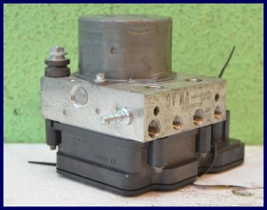 POMPA ABS VW POLO SKODA FABIA 6R0907379AS  0265956073  6R0614517AJ    2265106455