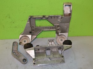 Łapa, Wspornik, Mocowanie silnika Microcar silnik Lombardini LDW502       Liger 11-2-953