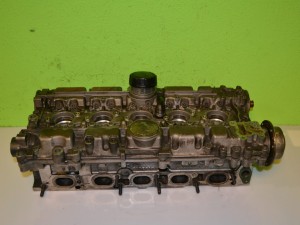 Głowica VOLVO S60 I B5244S 2.4 R5 20V       1001837       1001761﻿