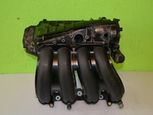 Kolektor ssący BMW E90 2.0i           7560234