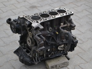 Blok silnika tłoki misa oleju FORD TRANSIT 2.0 TDCI        RF GK2Q 6015 AC       RFGK2Q6015AC       YNF6