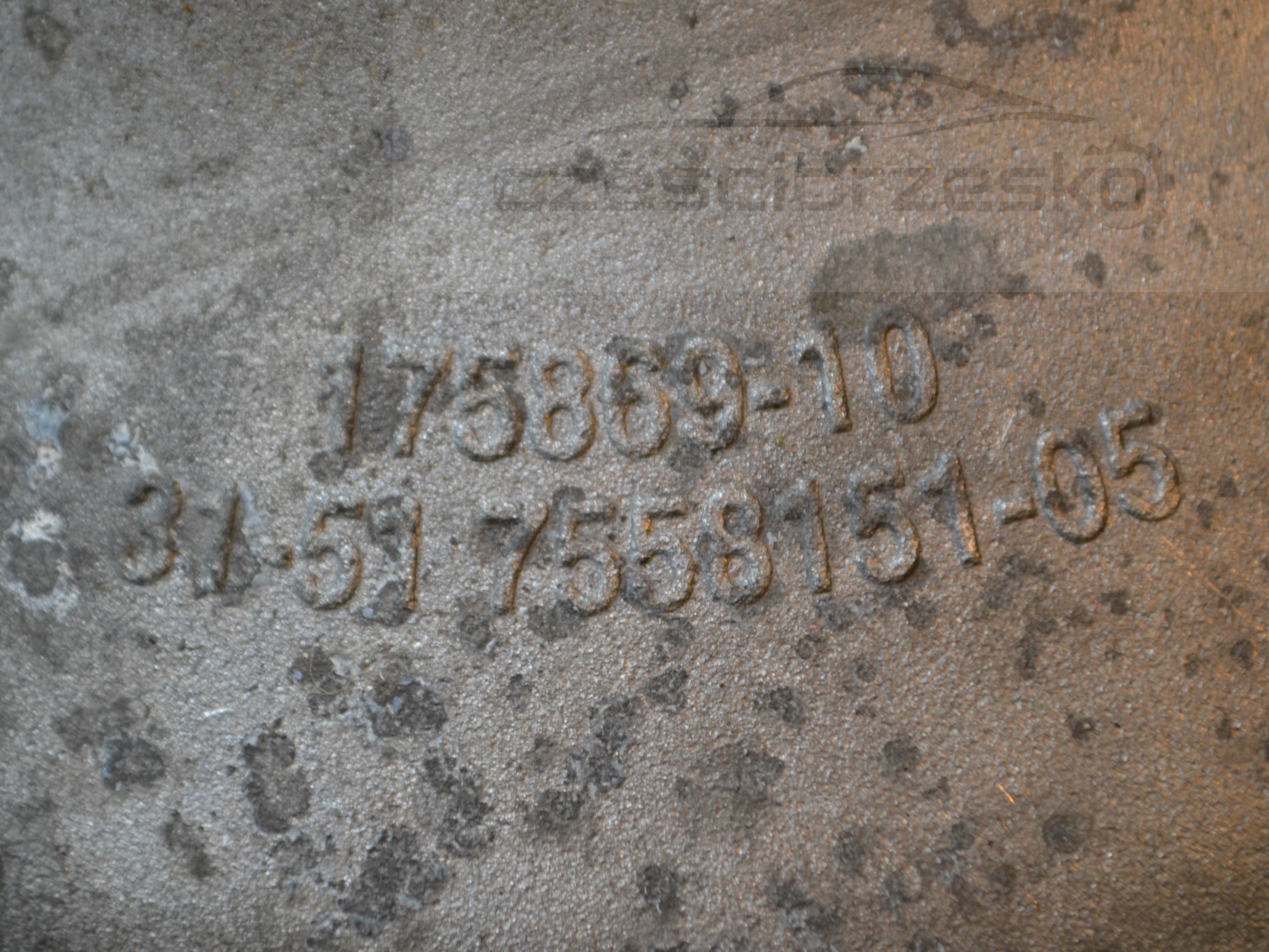 15555cz2.JPG
