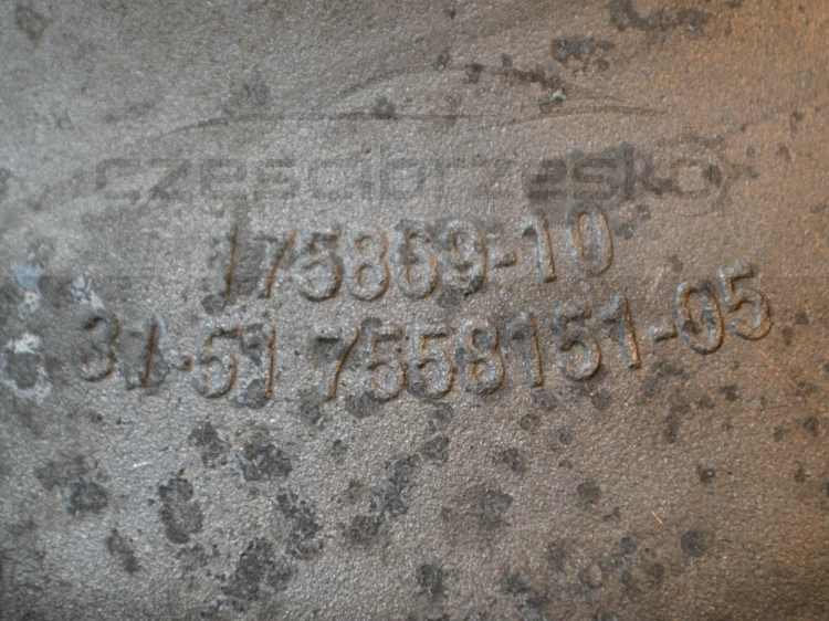 15555cz2.JPG